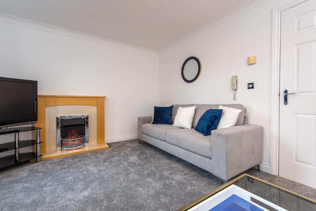 Villa Kirkwood Drive Durham Esterno foto