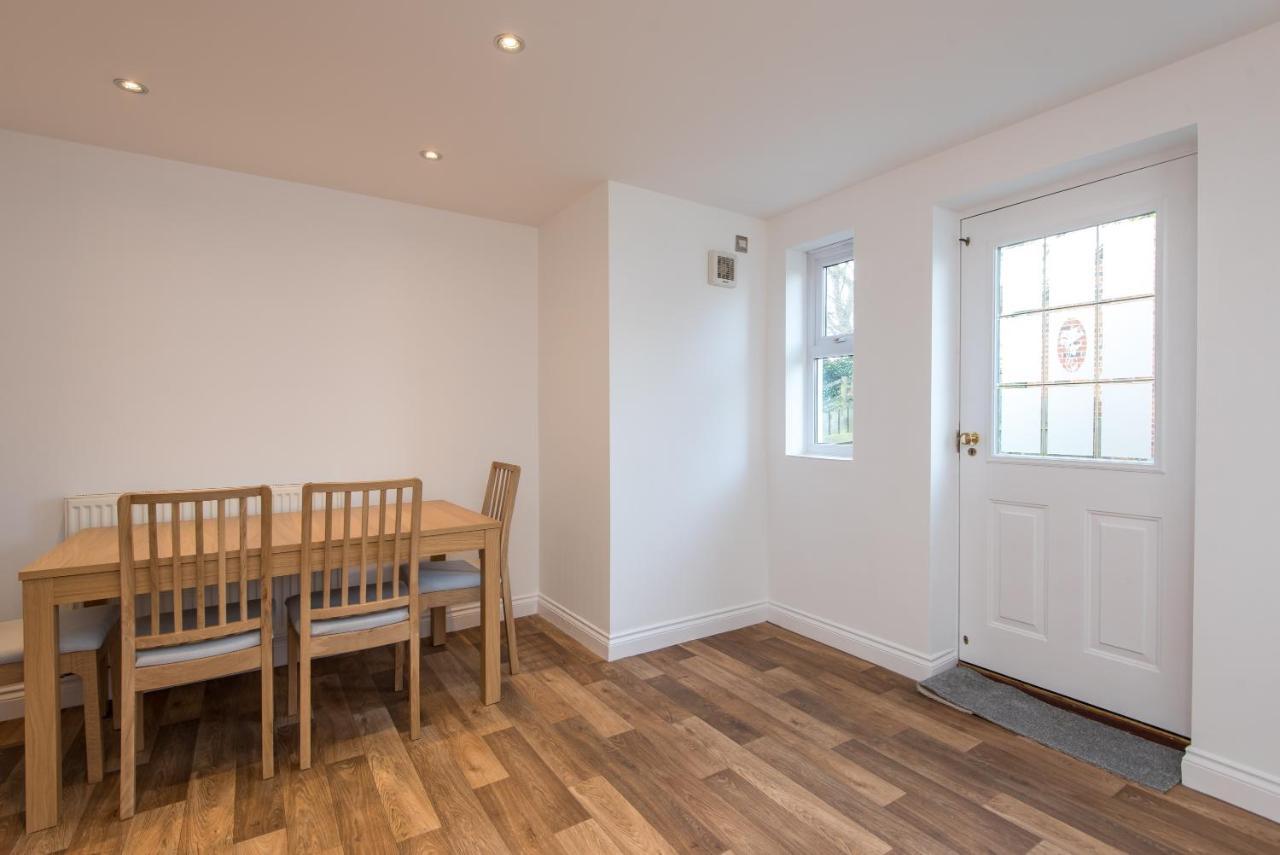 Villa Kirkwood Drive Durham Esterno foto